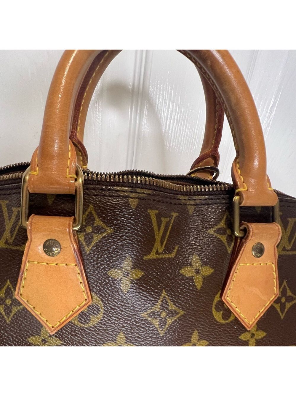 ❤️ LOUIS VUITTON “HOST PICK” MONOGRAM ALMA PM - Picture 2 of 16